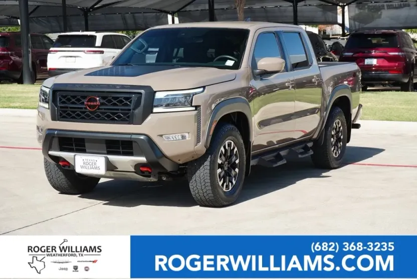 2022 Nissan Frontier PRO-4X photo 1