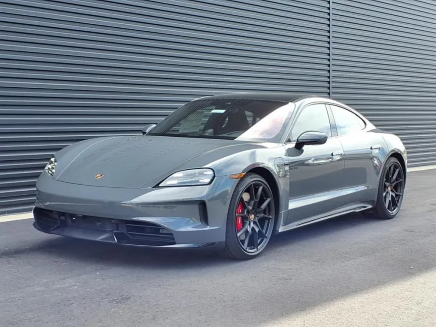 2026 Porsche Taycan GTS photo 1