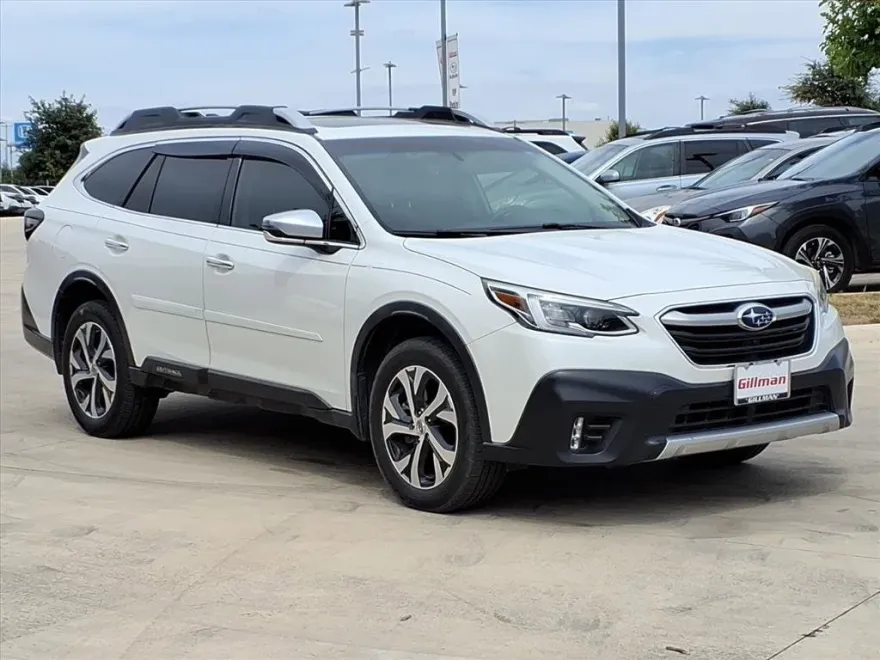 2020 Subaru Outback Touring XT photo 1