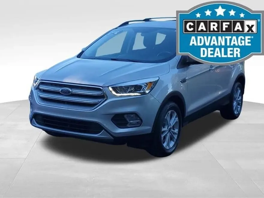 2018 Ford Escape SEL photo 1