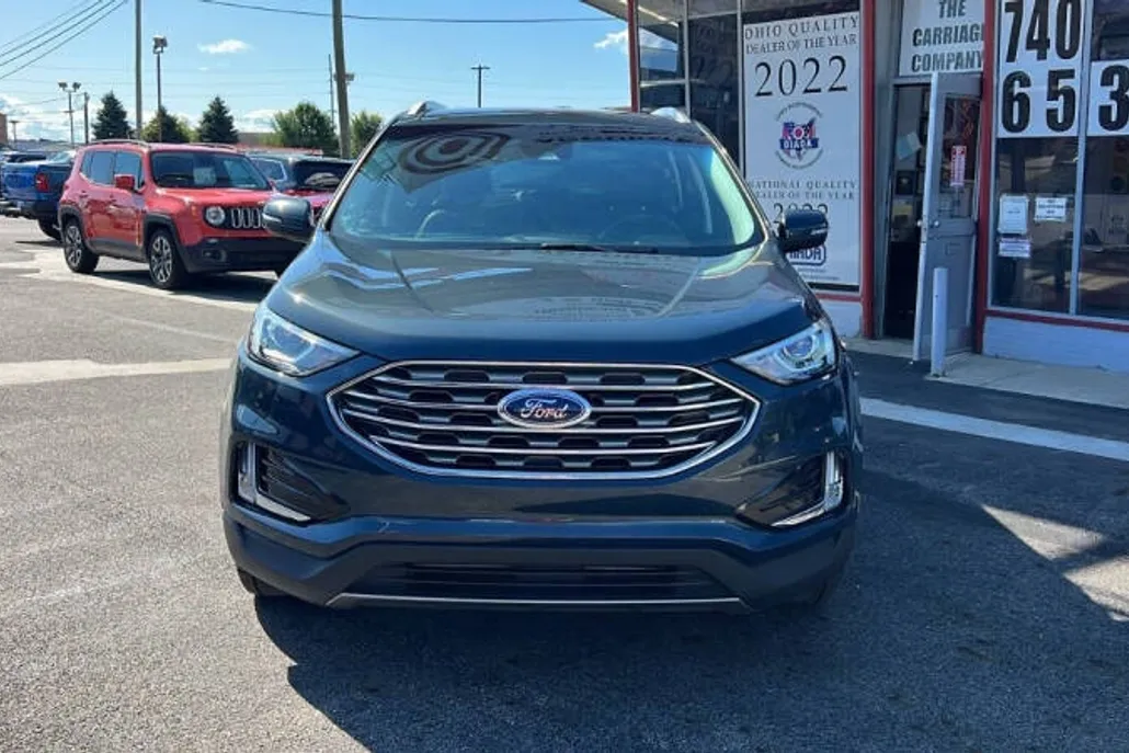 2019 Ford Edge SEL photo 1