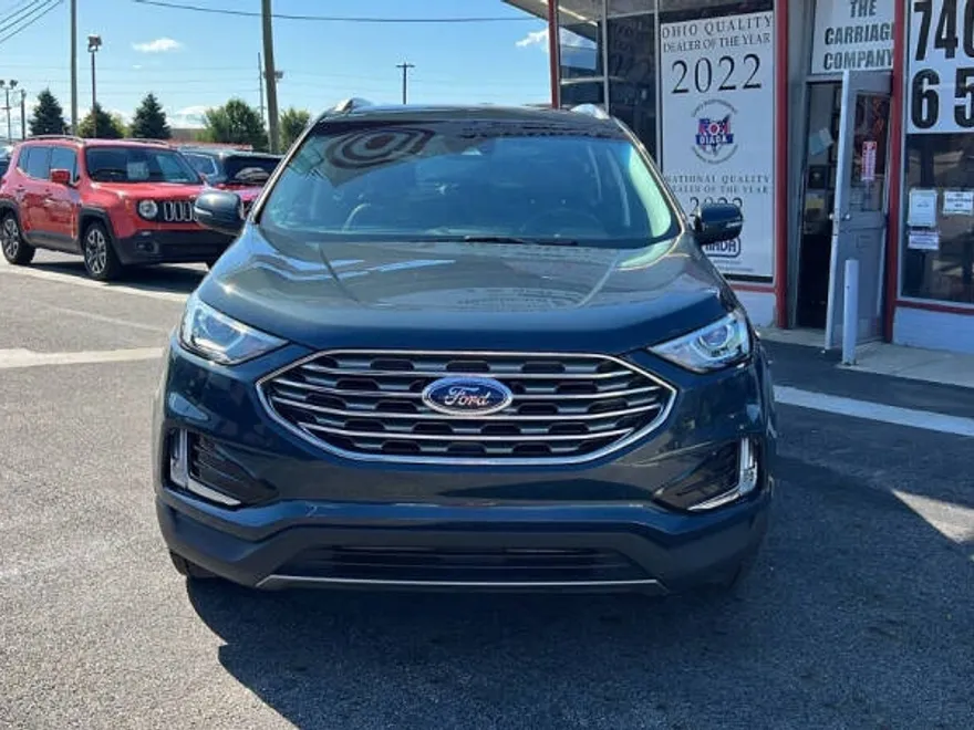 2019 Ford Edge SEL photo 1