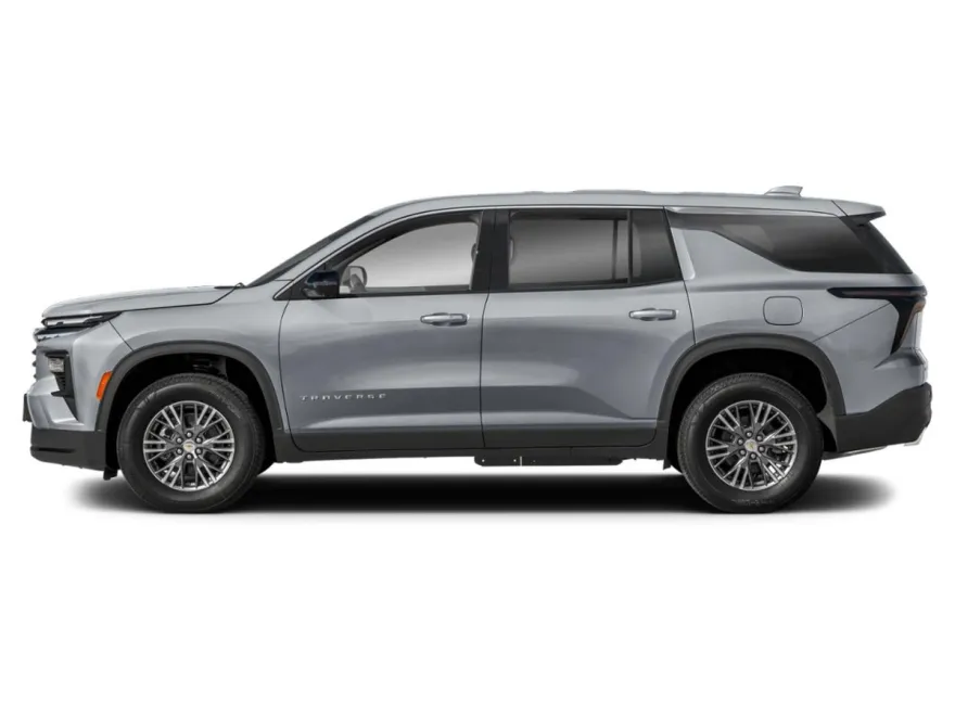 2024 Chevrolet Traverse LS photo 1