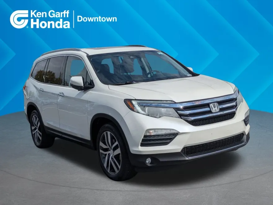 2018 Honda Pilot Elite photo 1