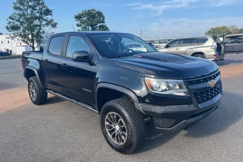 2017 Chevrolet Colorado ZR2 photo 1
