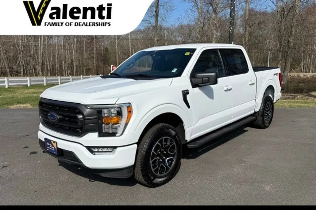 2023 Ford F-150 XLT photo 1