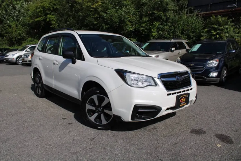 2018 Subaru Forester Base photo 1