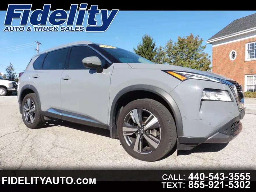 2022 Nissan Rogue SL photo 1
