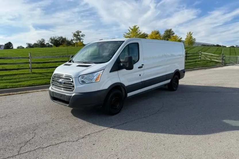 2018 Ford Transit Van photo 1