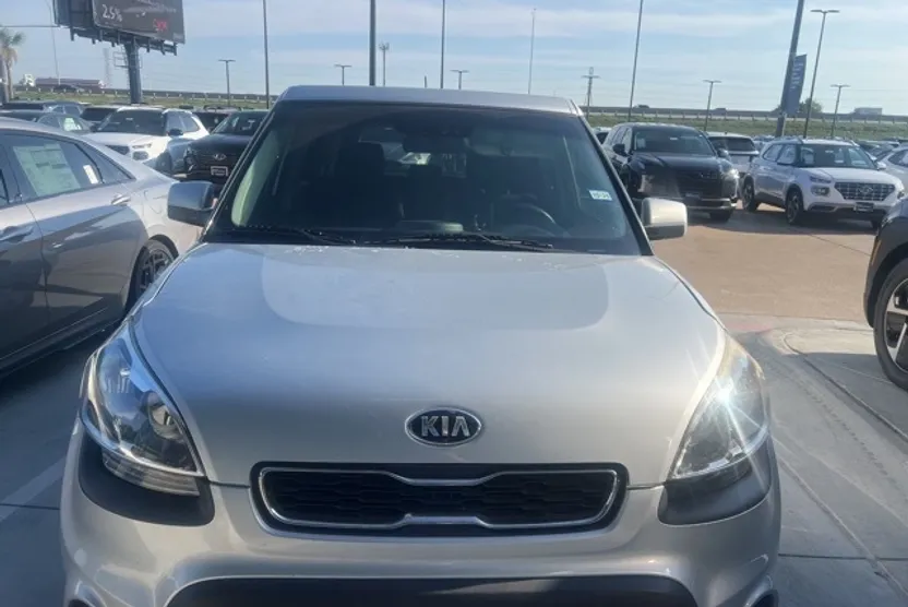 2013 Kia Soul Base photo 1