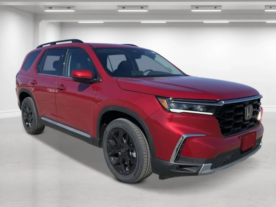 2025 Honda Pilot Touring photo 1