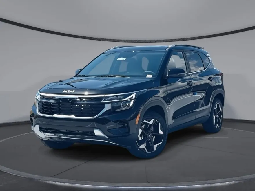 2025 Kia Seltos EX photo 1