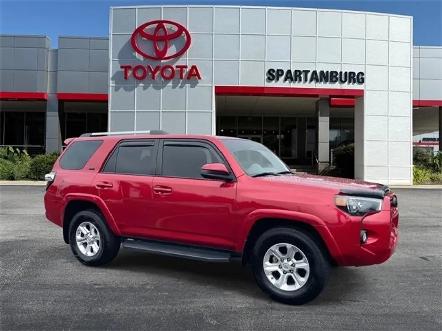 2020 Toyota 4Runner SR5 photo 1