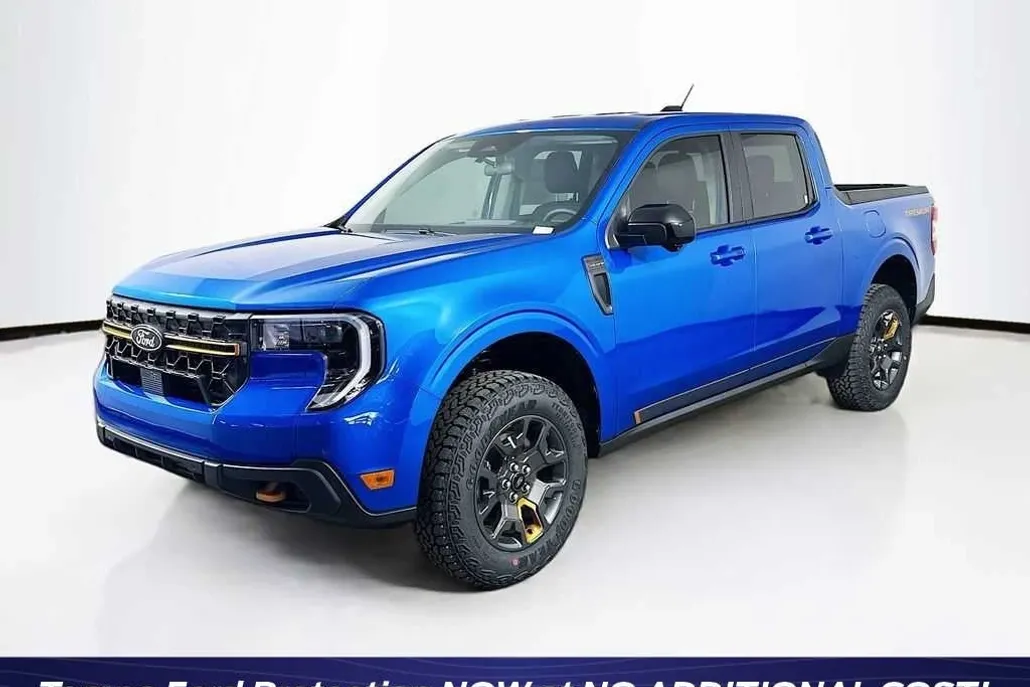 2025 Ford Maverick Tremor photo 1