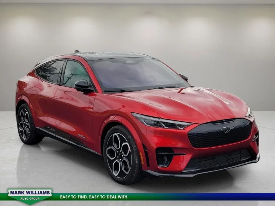 2024 Ford Mustang Mach-E GT photo 1
