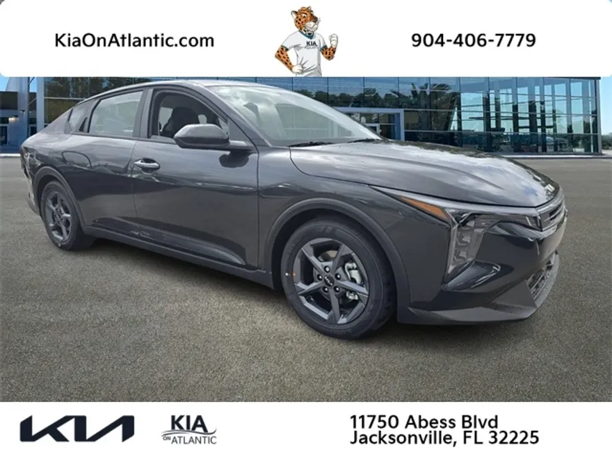 2025 Kia K4 LXS photo 1