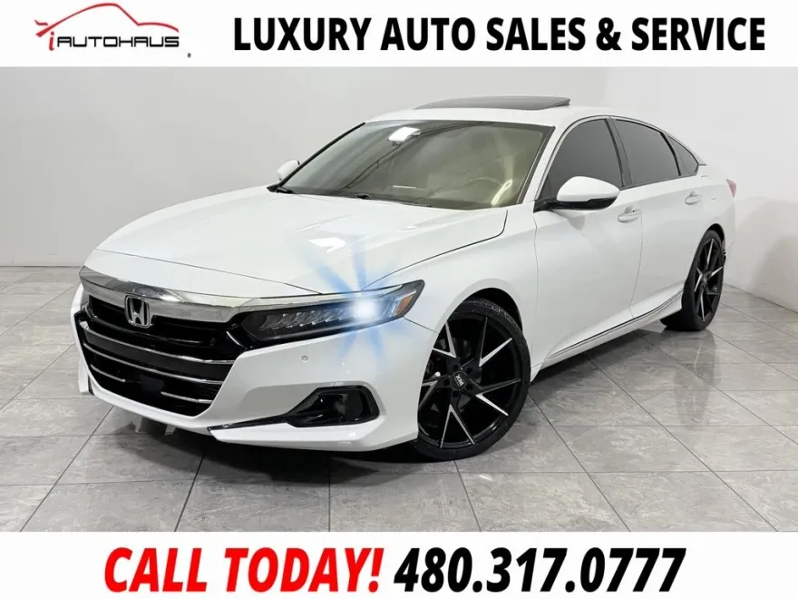 2022 Honda Accord Touring 2.0T photo 1