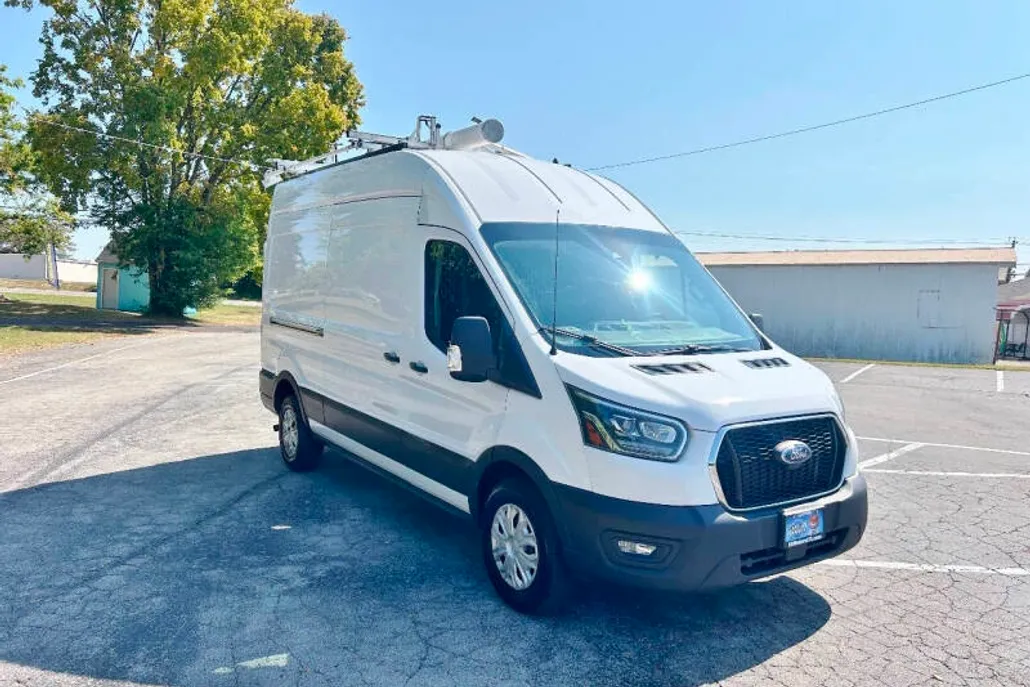 2023 Ford Transit Cargo Van photo 1