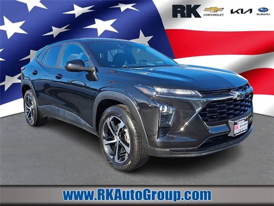 2024 Chevrolet Trax photo 1