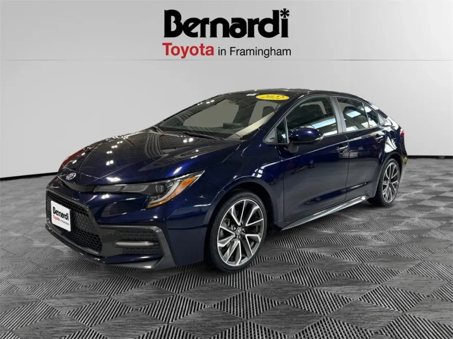 2022 Toyota Corolla SE photo 1