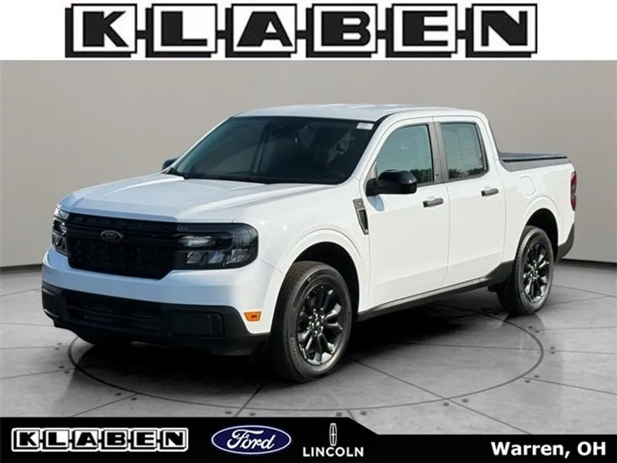 2023 Ford Maverick XLT photo 1