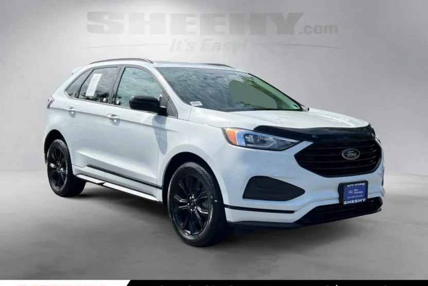 2022 Ford Edge SE photo 1