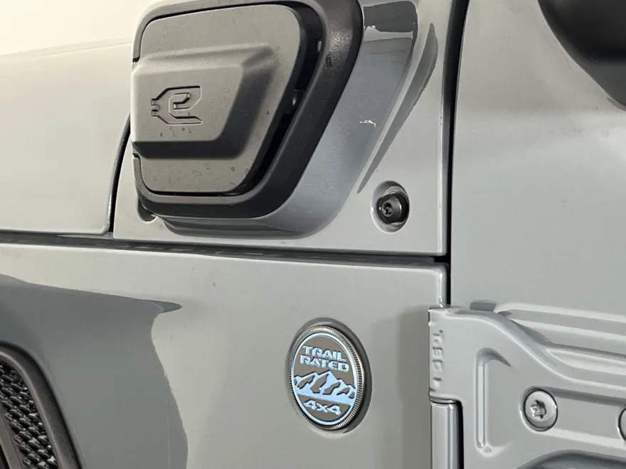 2024 Jeep Wrangler 4xe Willys photo 1