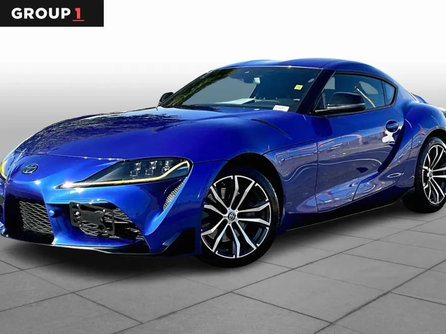 2023 Toyota Supra 2.0 photo 1