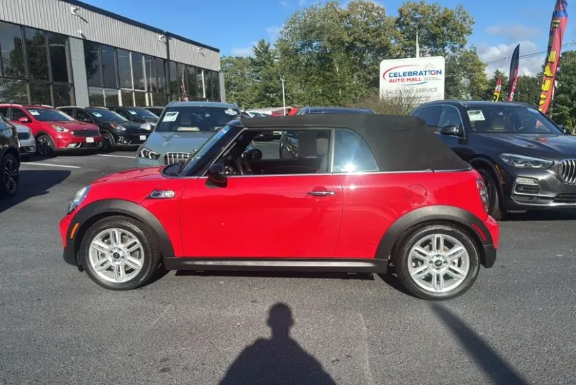2012 Mini Cooper S Convertible photo 1