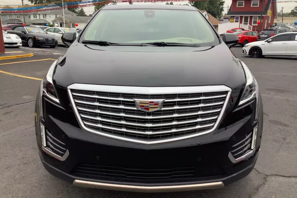 2019 Cadillac XT5 Platinum photo 1