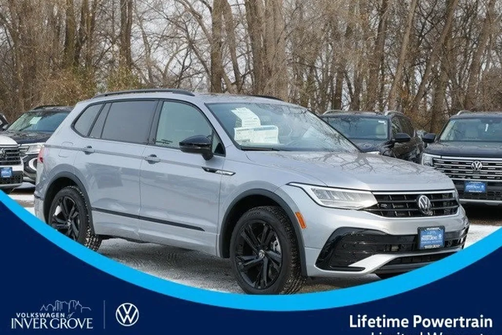 2024 Volkswagen Tiguan SE R-Line Black photo 1