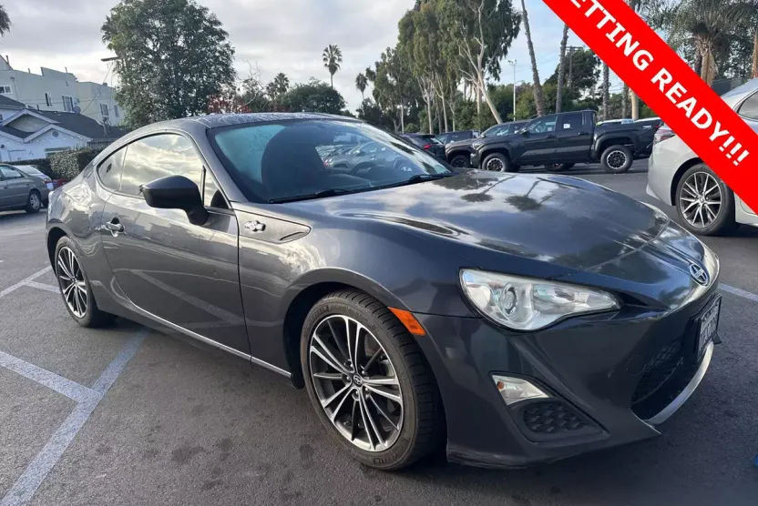2016 Scion FR-S Base photo 1