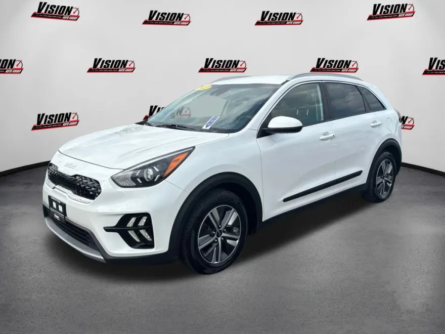2022 Kia Niro LXS photo 1