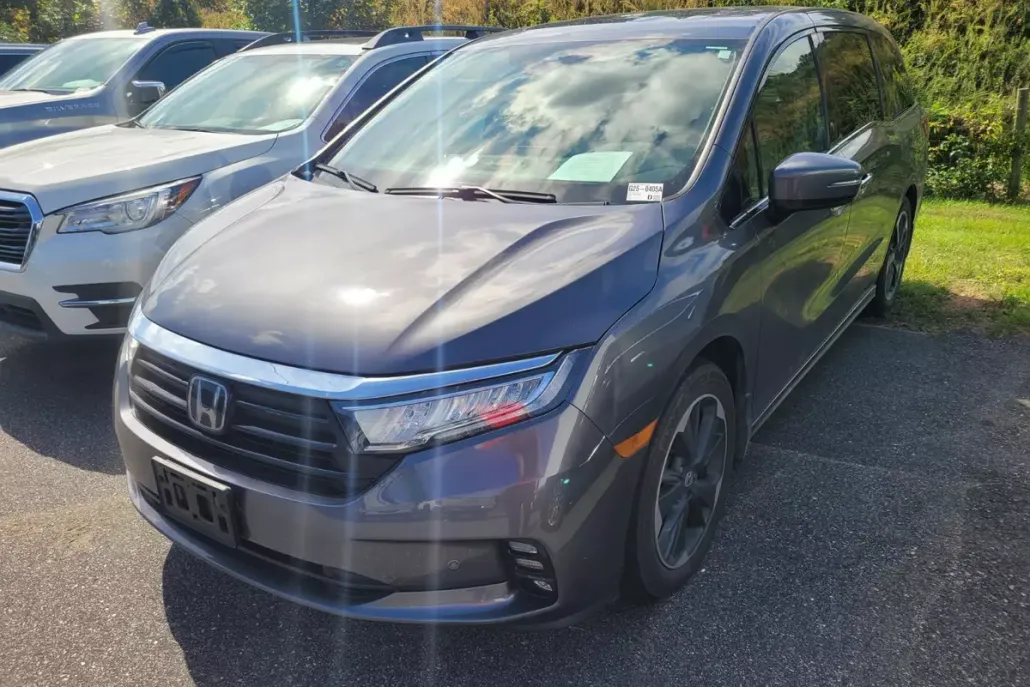 2023 Honda Odyssey Elite photo 1