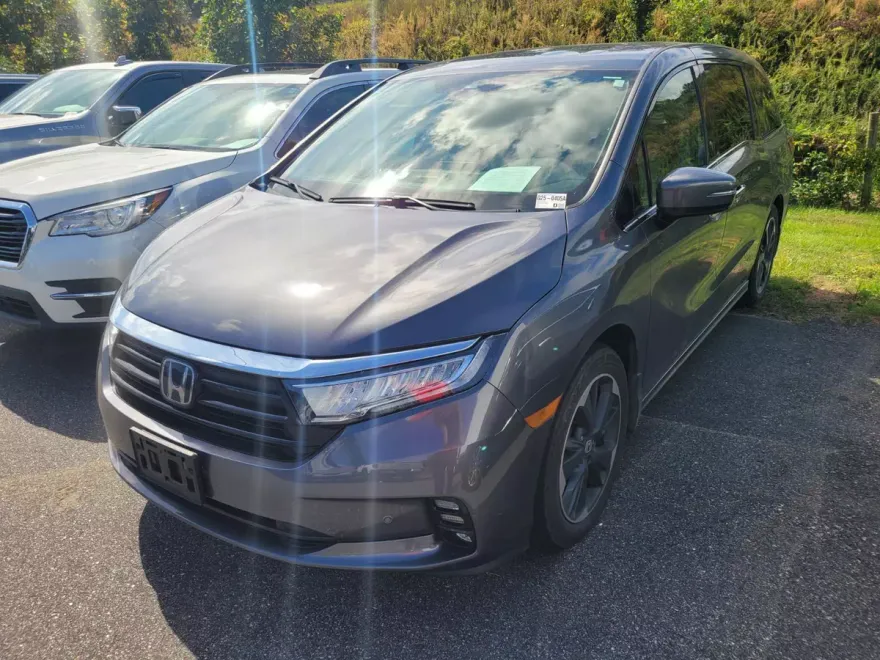 2023 Honda Odyssey Elite photo 1