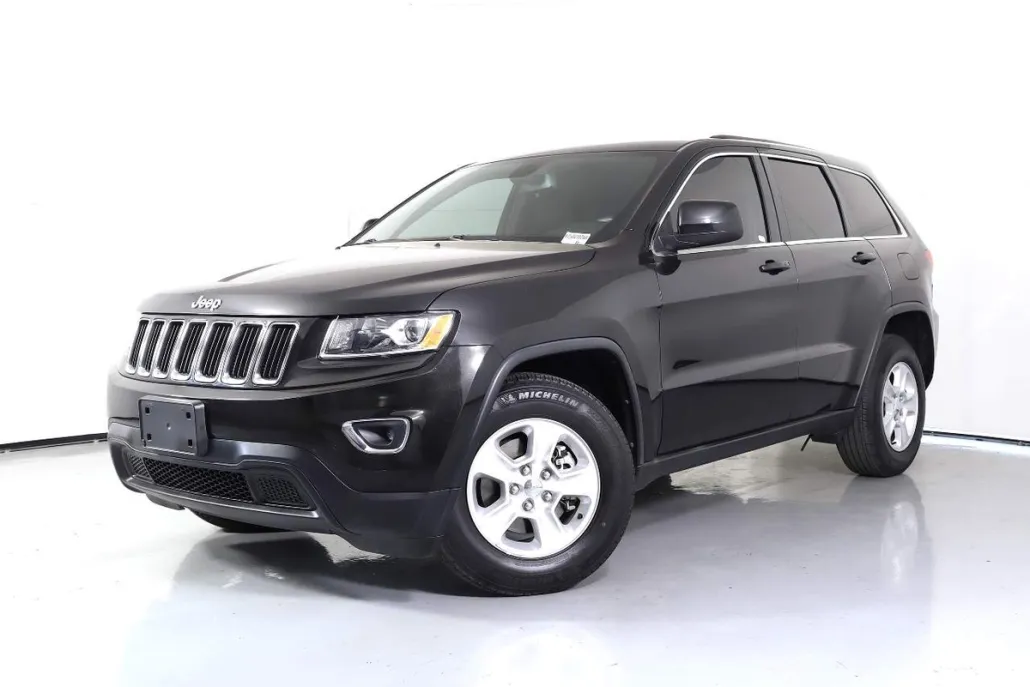 2015 Jeep Grand Cherokee Laredo photo 1
