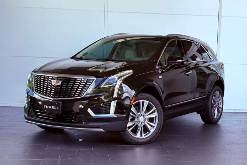 2025 Cadillac XT5 Premium Luxury photo 1