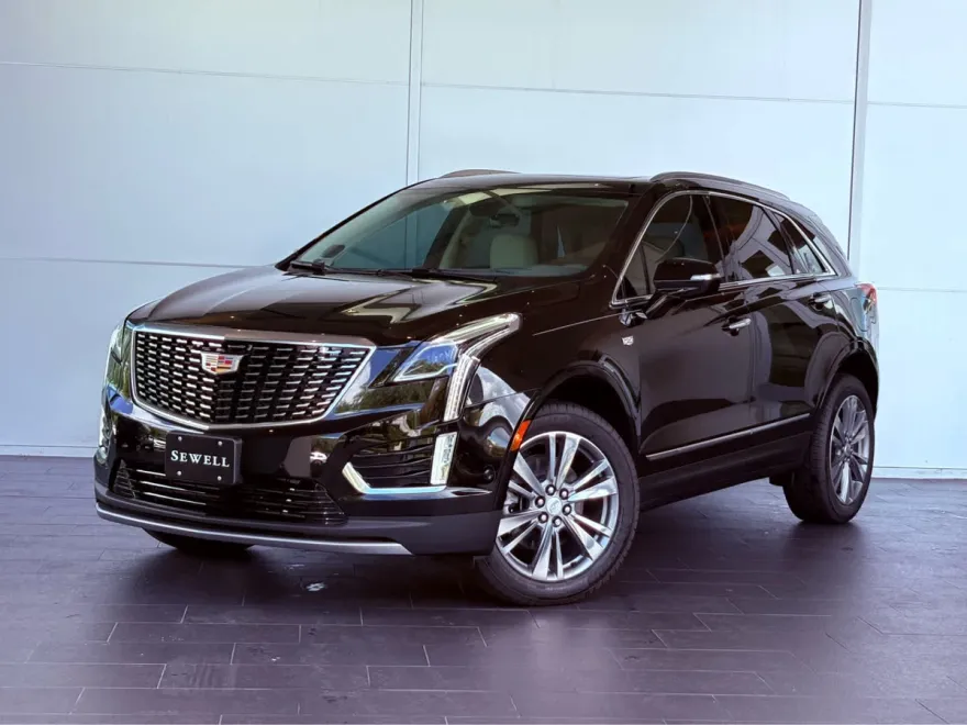 2025 Cadillac XT5 Premium Luxury photo 1