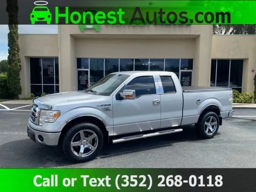 2010 Toyota Sequoia photo 1
