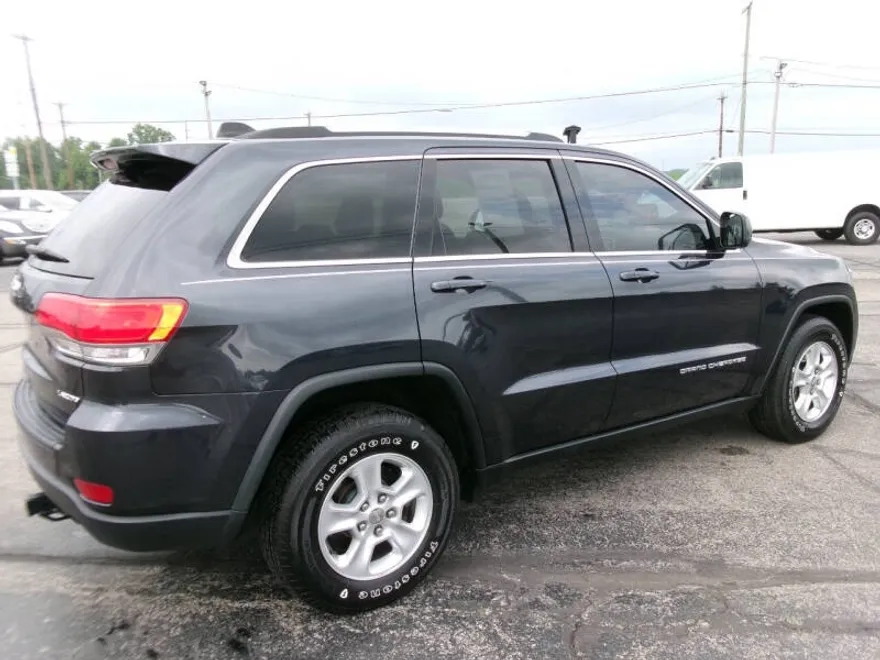 2014 Jeep Grand Cherokee Laredo photo 1