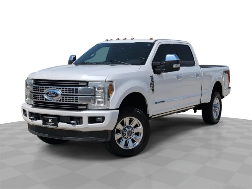 2017 Ford F-350 Platinum photo 1