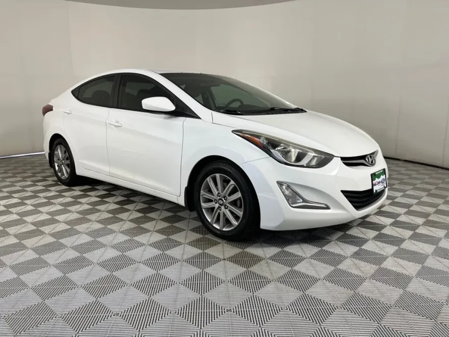 2016 Hyundai Elantra SE photo 1