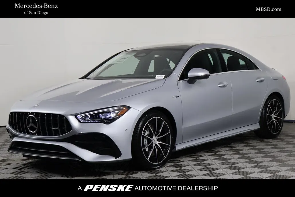 2025 Mercedes Benz CLA 35 AMG 4MATIC photo 1