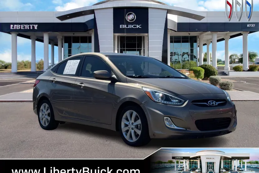2014 Hyundai Accent GLS photo 1