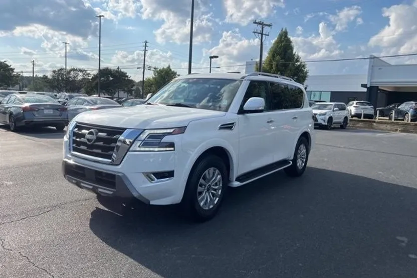 2024 Nissan Armada SV photo 1