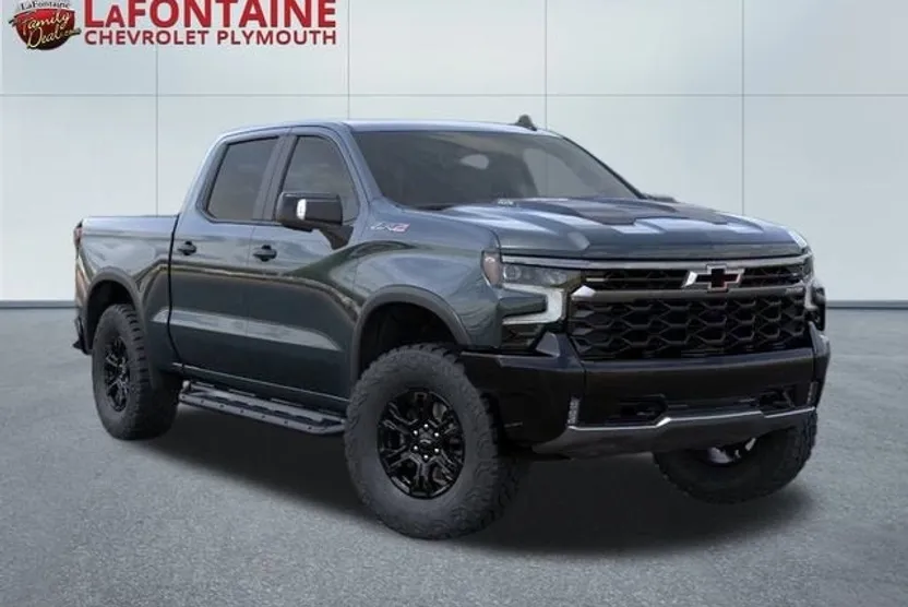 2025 Chevrolet Silverado 1500 ZR2 photo 1