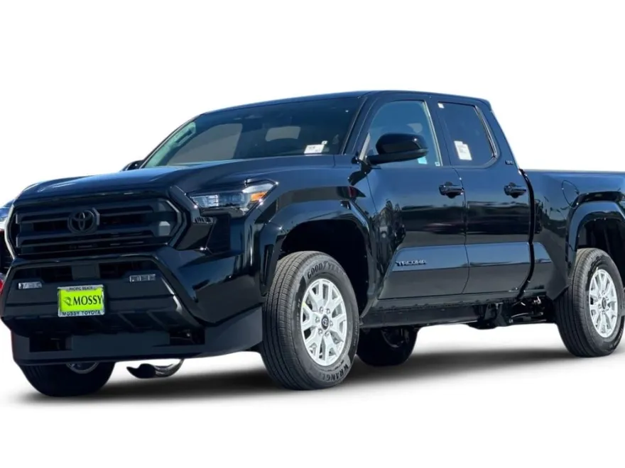 2025 Toyota Tacoma SR5 Double Cab photo 1