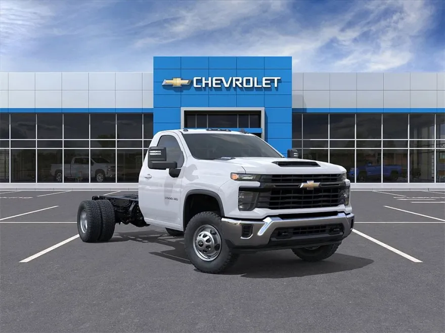 2025 Chevrolet Silverado 3500HD Work Truck photo 1