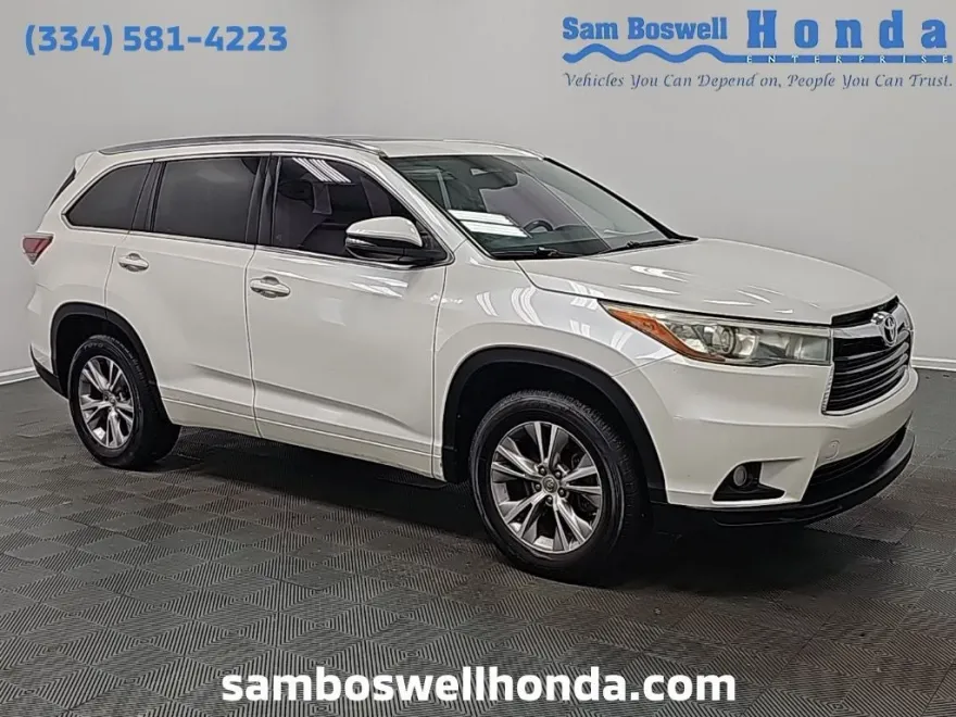 2015 Toyota Highlander Base Hybrid photo 1