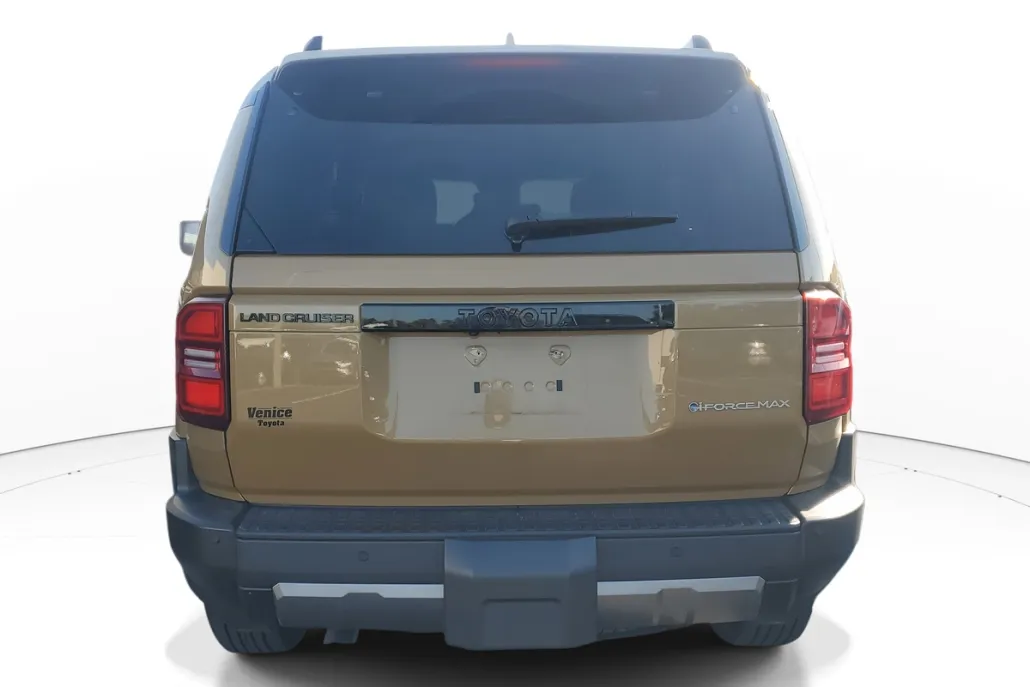 2024 Toyota Land Cruiser Base photo 1